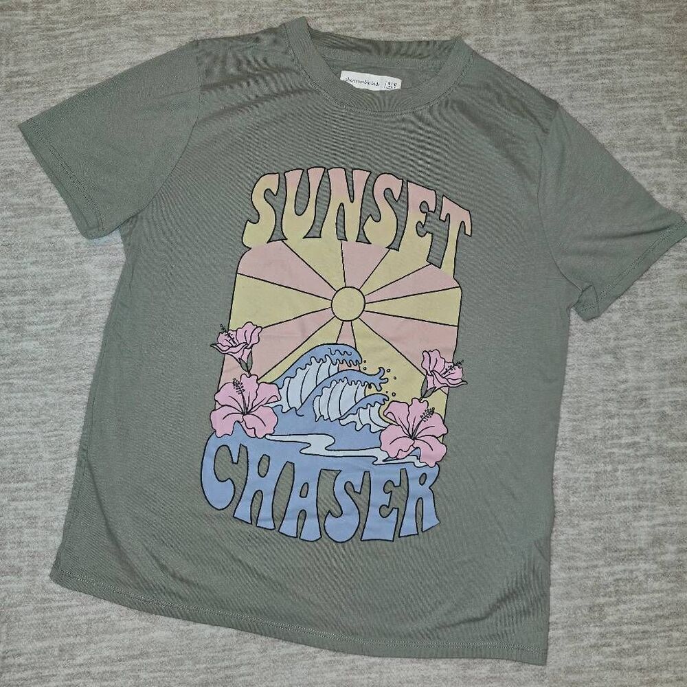 ABERCROMBIE KIDS Short Sleeve Tee  Sz. 9 / 10